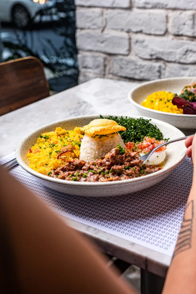 Pratos e bowls